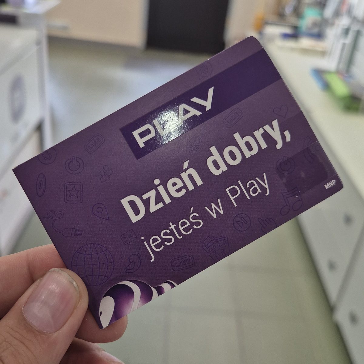 Starter Play (MNP) w salonie TELFOX Siemiatycze — przeniesienie numeru do Play na kartę